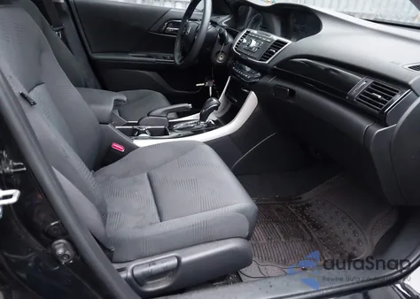 2017 Honda Accord Lx z USA, uszkodzony, nr VIN 1HGCR2F31HA268773